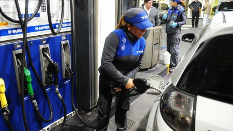 Nueva suba en el precio de los combustibles (Archivo).