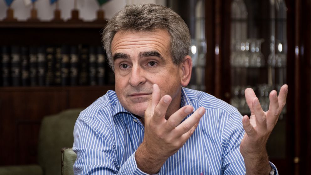Para Agustín Rossi, el Gobierno "está exagerando el vínculo con Estados Unidos"