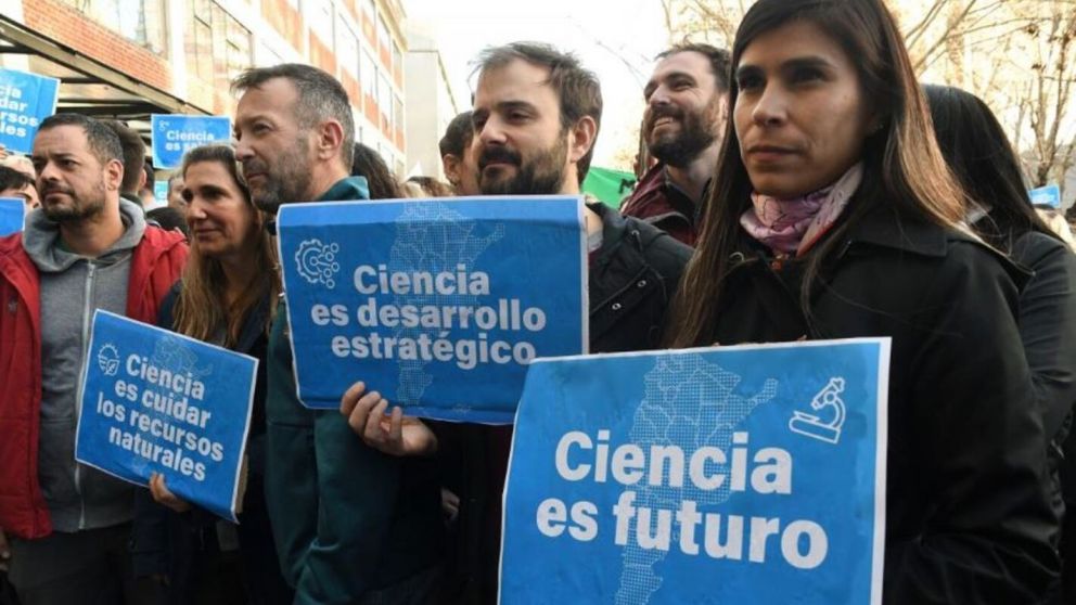 El Conicet apoyó a Sergio Massa en las elecciones 2023