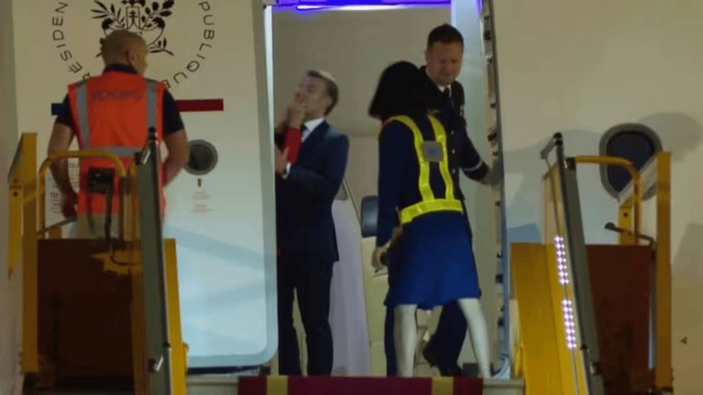 Emmanuel Macron recibió una cachetada de su esposa Brigitte en Vietnam, durante su gira por Asia