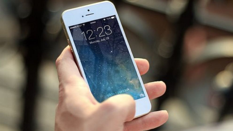 Iphones y macbooks a precios accesibles: mirá la nueva subasta del Banco Ciudad
