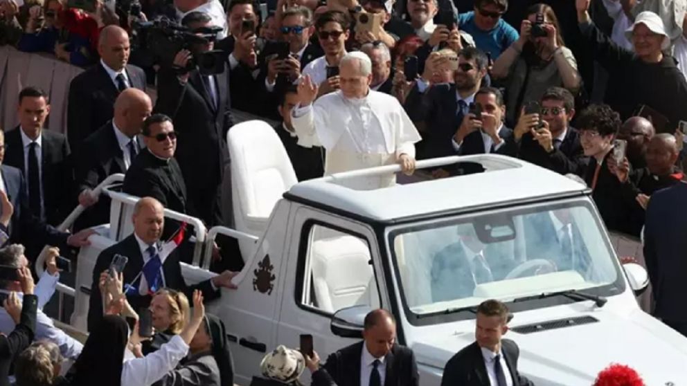 Papa León XIV inicia oficialmente su pontificado