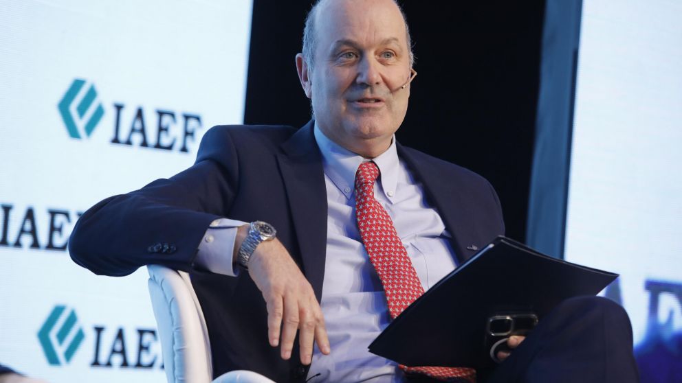 Federico Sturzenegger instó a una flexibilización de las negociaciones laborales