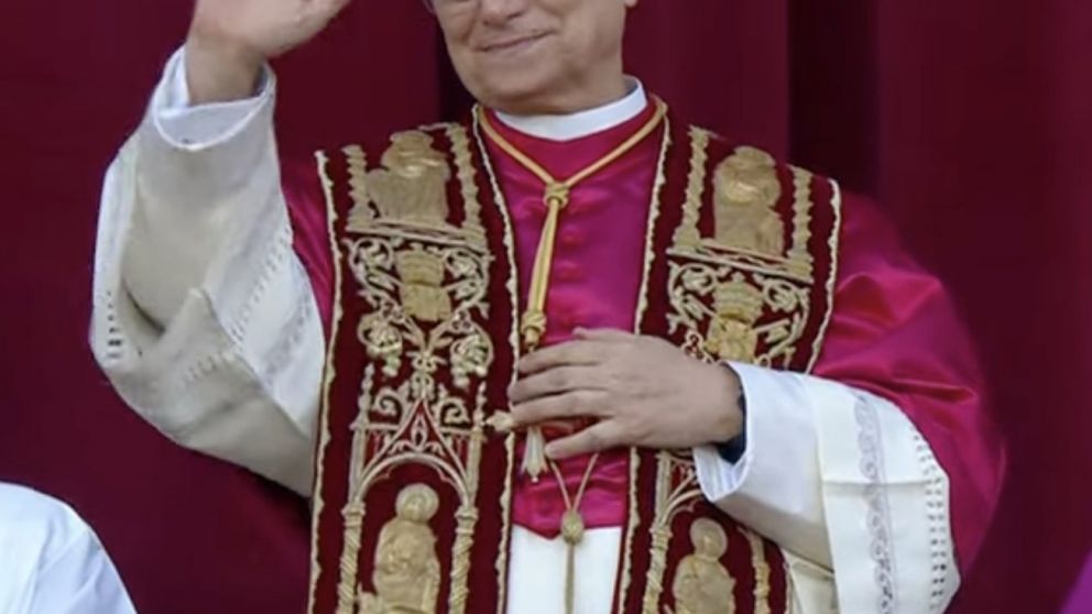 El papa León XIV pidió respeto a la prensa