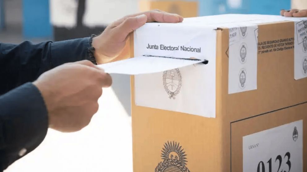 Primeras elecciones del calendario local