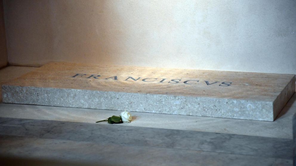 La tumba de Francisco