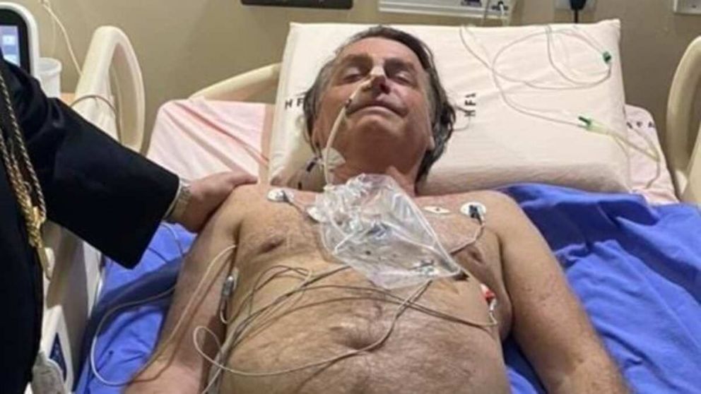 El ex presidente sufrió complicaciones post operatorias