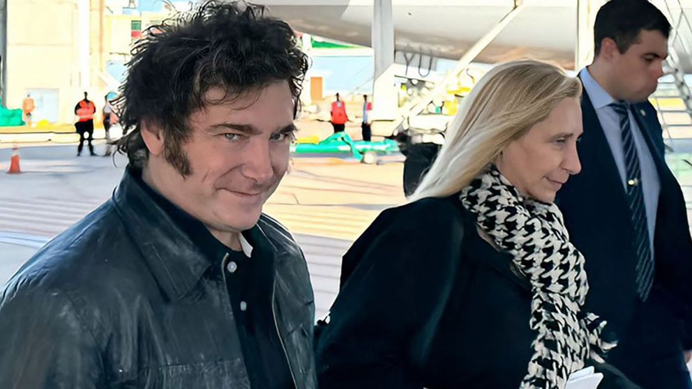Milei partió anoche rumbo a Roma