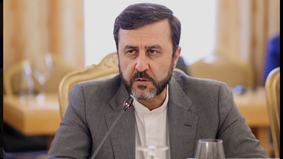 Gharibabadi resaltó que “debemos concentrarnos en el contenido principal y en el trabajo”