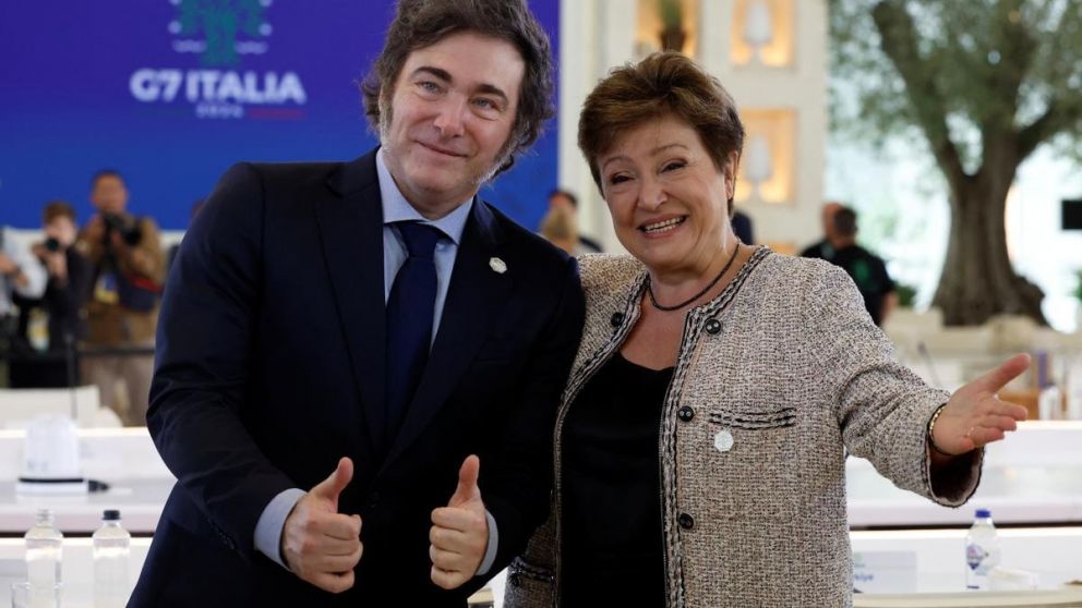 Según Giorgieva, el gobierno de Javier Milei "está actuando con mucha disciplina y firmeza con las reformas"