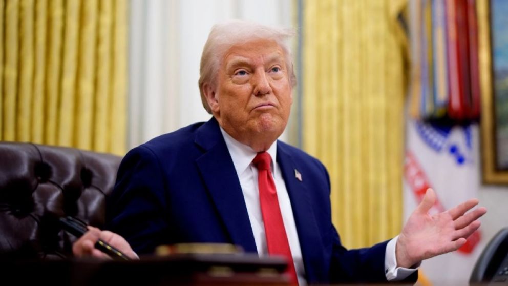 Donald Trump hab�a dicho que estaba esperando una llamada del presidente Xi Jinping