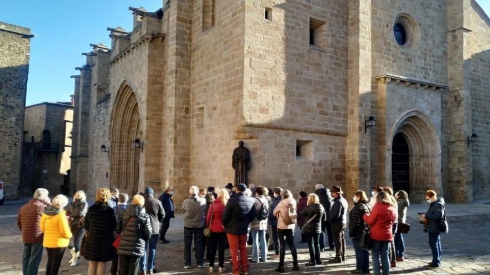 Se anticipan menos escapadas dentro de España