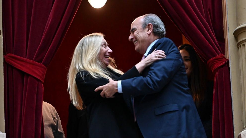 Karina Milei y Guillermo Francos, en el menú de interpelaciones de la oposición por $LIBRA