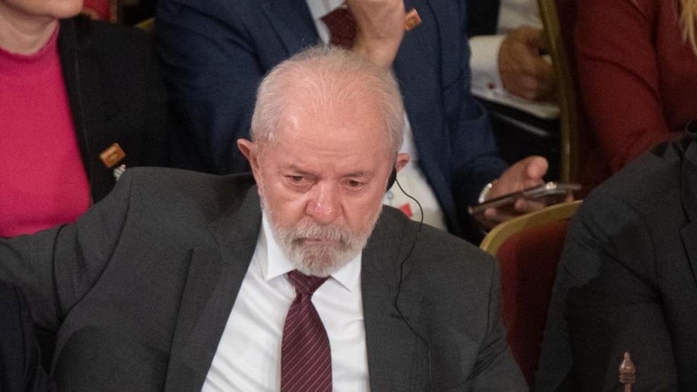 Analistas atribuyen la caída de popularidad de Lula a las dificultades económicas