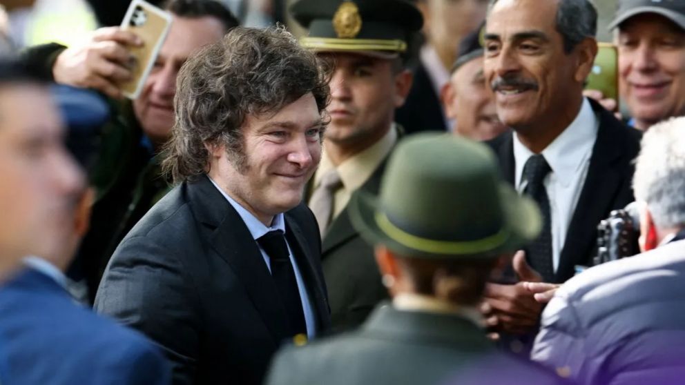 Javier Milei invitó a veteranos de la Guerra de Malvinas a participar del Pacto de Mayo