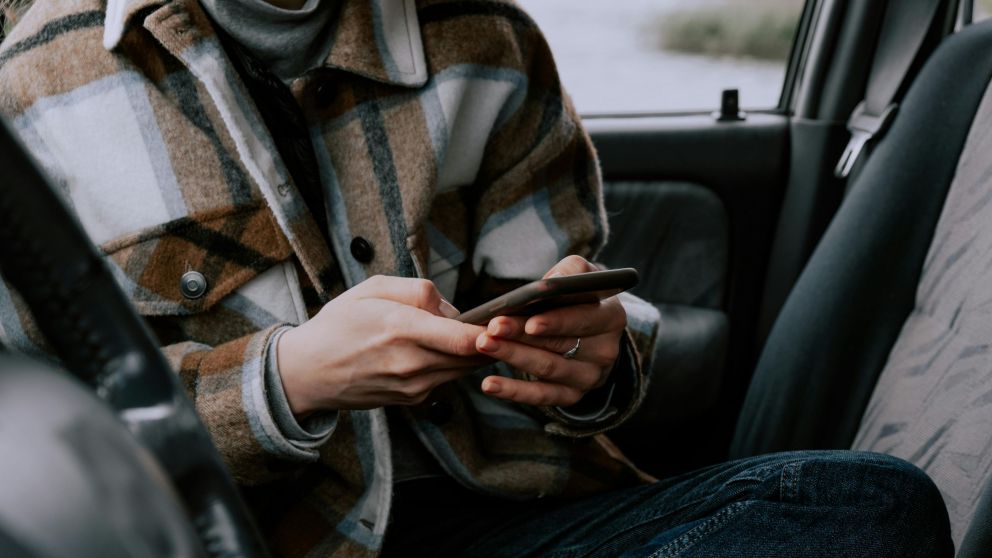 Uso del celular (Pexels)