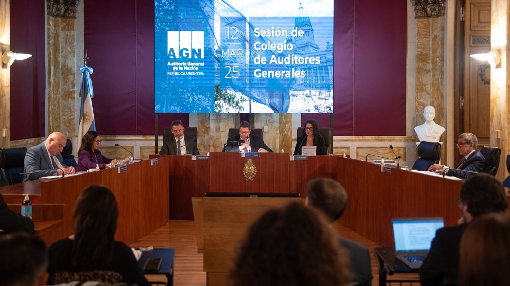 La Auditoría General de la Nación debe ser presidida por un candidato de la oposición, según dispone la Constitución Nacional