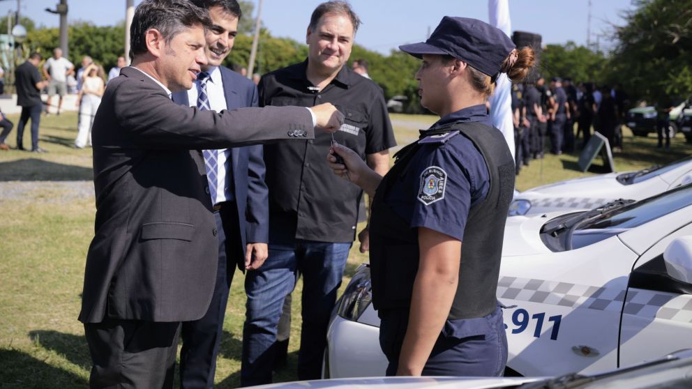 Kicillof creó dos fondos millonarios destinados a reforzar la seguridad en 58 municipios
