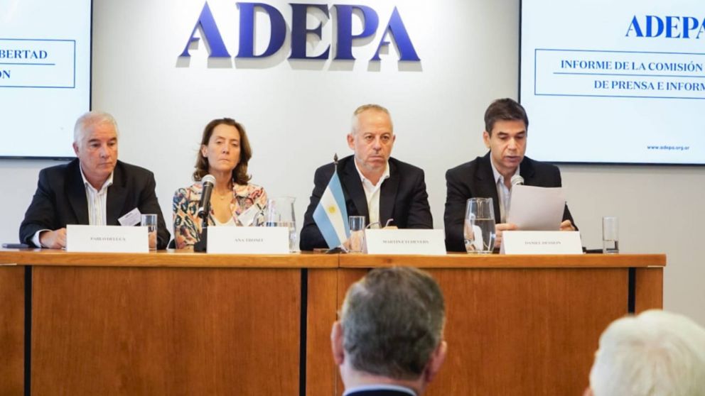 Adepa pidi� por el respeto de las instituciones y fortalecer el di�logo, reconoci� el exjuez Maqueda y homenaje� a Jorge Lanata