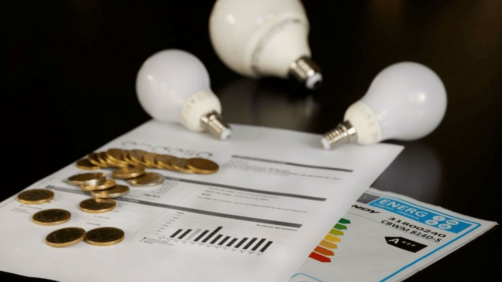 Mirá cómo pedir los subsidios de luz y gas antes de que venza el plazo