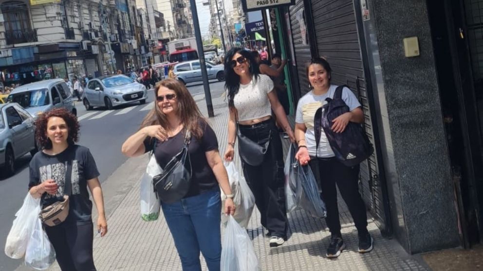 Once: se ofrecen experiencias de compras y recorridos turísticos por el barrio para extranjeros