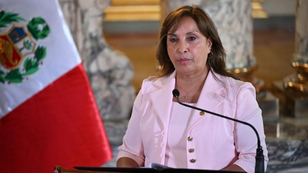 Dina Boluarte, presidenta del Perú