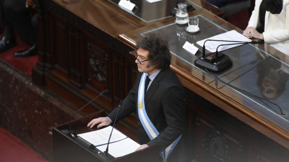 El Gobierno negocia lo detalles finales del acuerdo con el Fondo Monetario