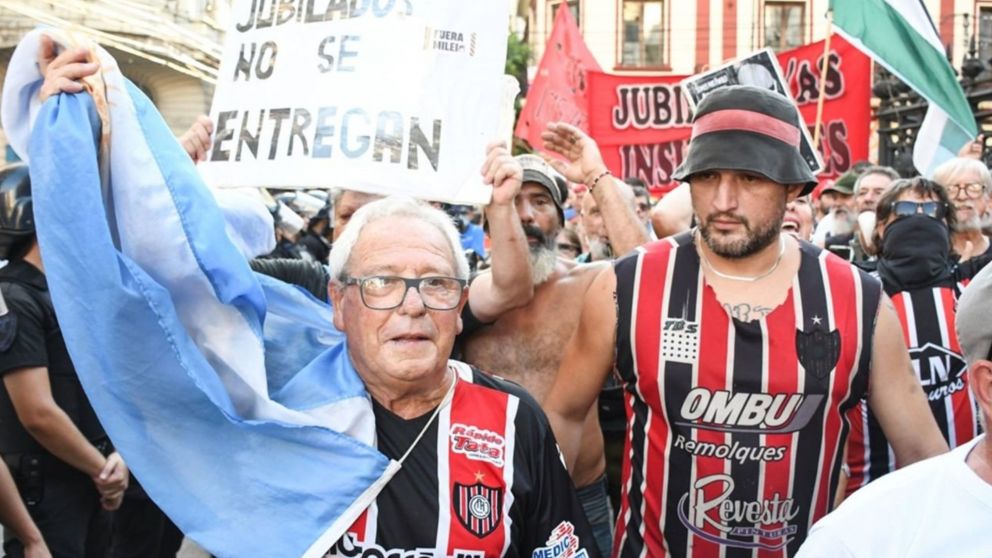 Aumento y bono ANSES: cuánto cobran los jubilados en marzo de 2025