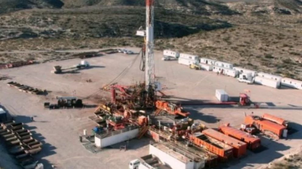 De enero a octubre sumó USD 3.260 millones de superávit. Muy diferente a lo que sucedió en los primeros diez meses de 2023, donde la balanza arrojó números en rojo por USD 1.739 millones. La producción de Vaca Muerta fue determinante.