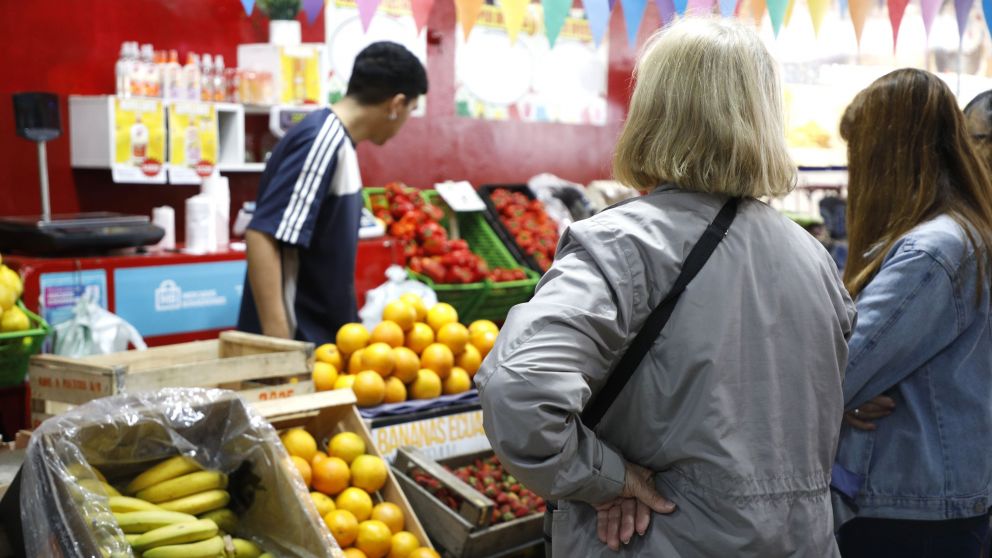 La Matanza abrió mercados y ferias que venden productos y alimentos de primera calidad, a precios hasta un 50% más bajos.