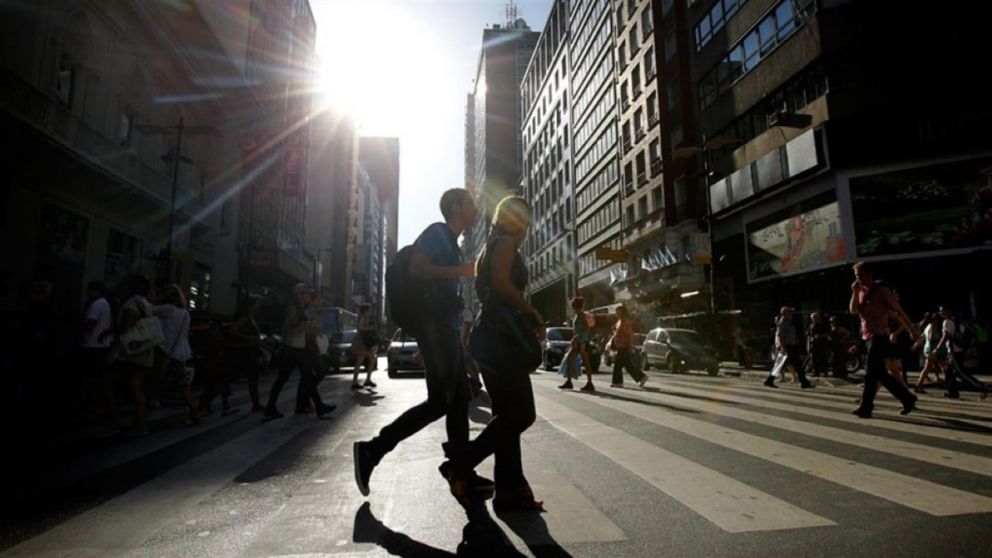 Edesur intenta determinar el origen de la falla que dejó a miles de usuarios sin electricidad