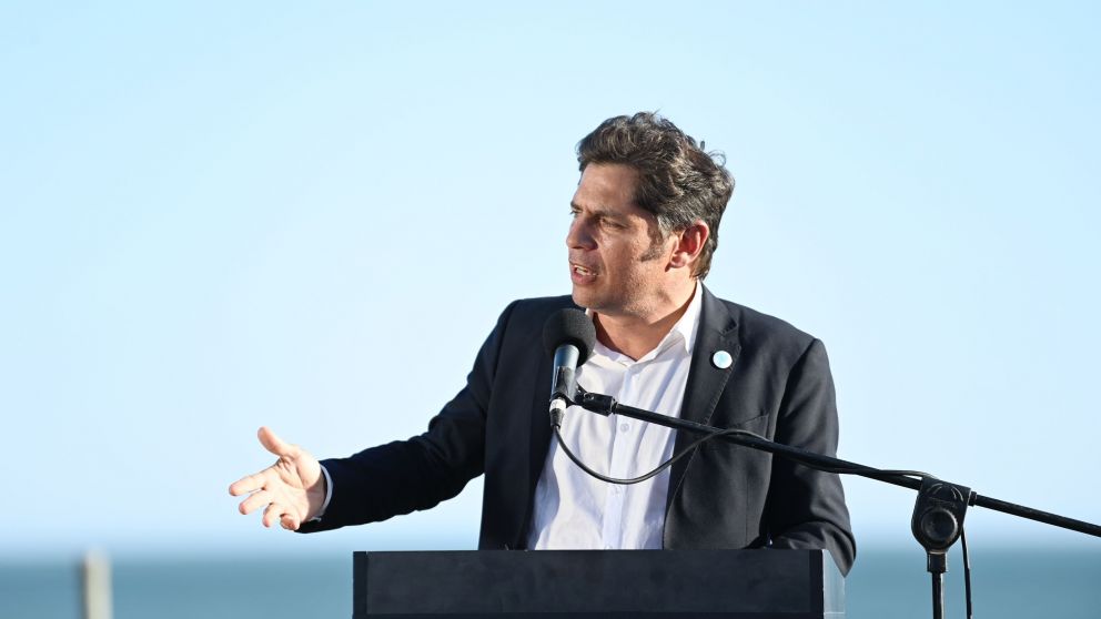 Kicillof sale a confrontar con Milei