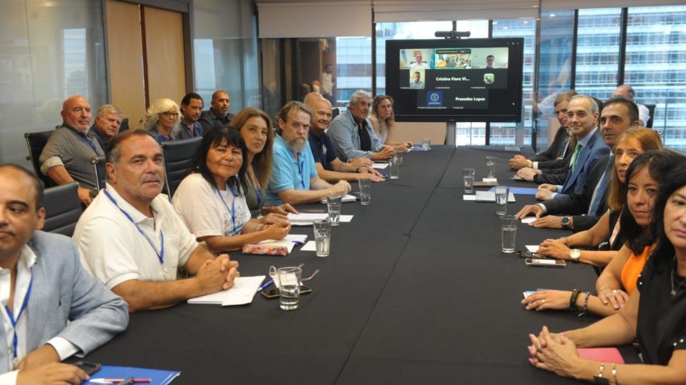 Las audiencias paritarias se realizan en la secretaría de Trabajo
