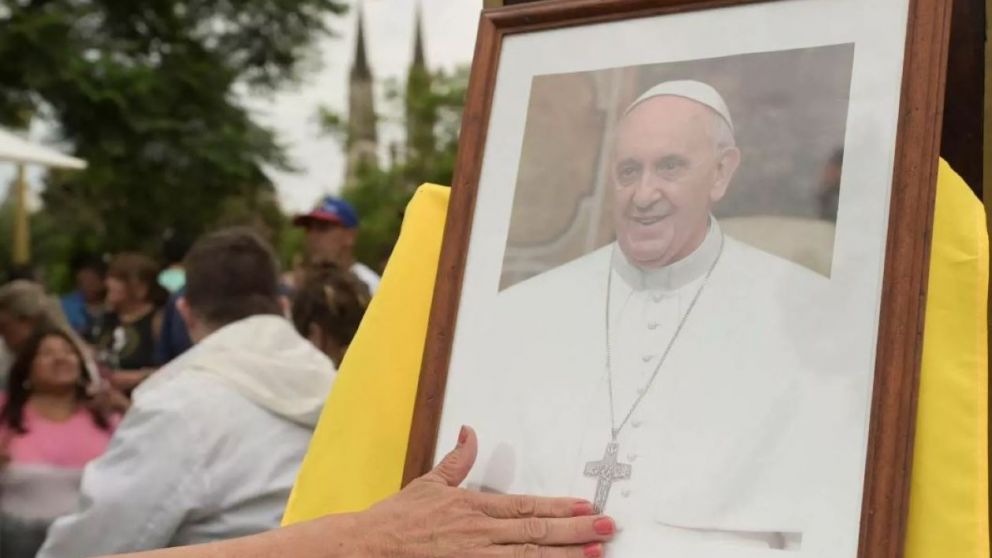 La comunidad católica sigue atenta a la evolución de la salud del Papa Francisco