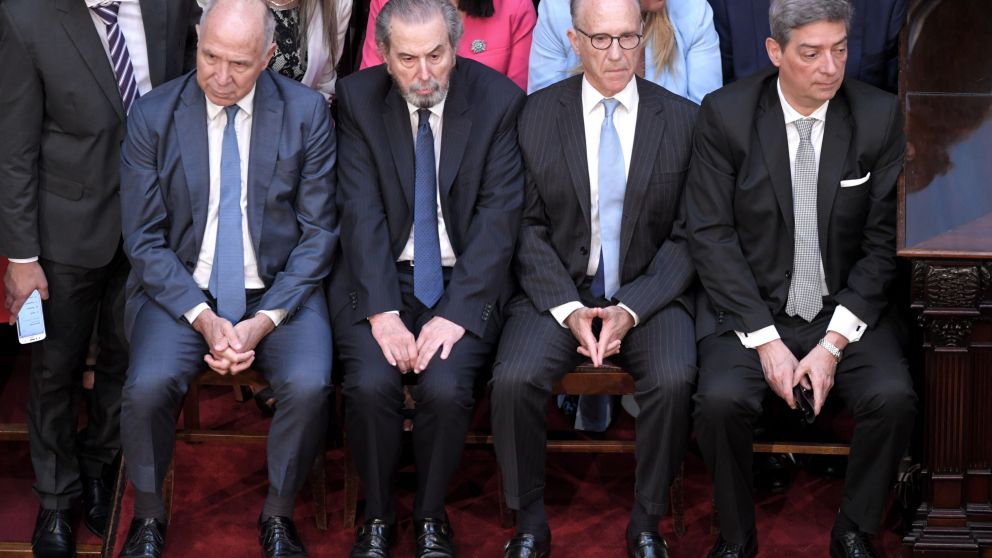 Los ministros de la Corte Suprema serán invitados a la Asamblea Legislativa