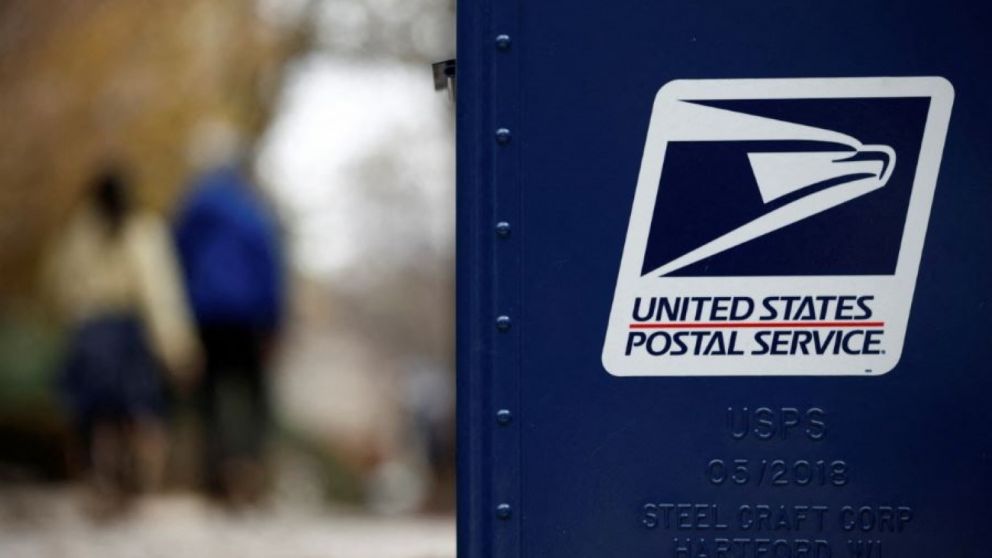 La estrategia de Donald Trump podría redefinir la estructura del correo de EEUU