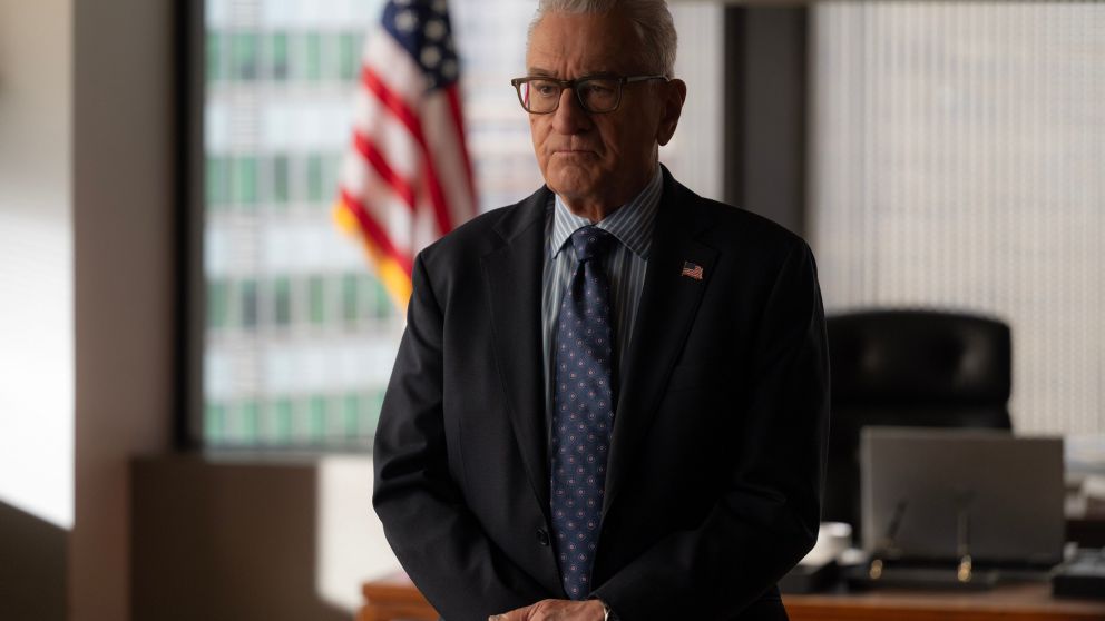 ZERO DAY. Robert De Niro as George Mullen in Episode 103 of Zero Day. Cr. JOJO WHILDEN/Netflix © 2024-ZERO DAY