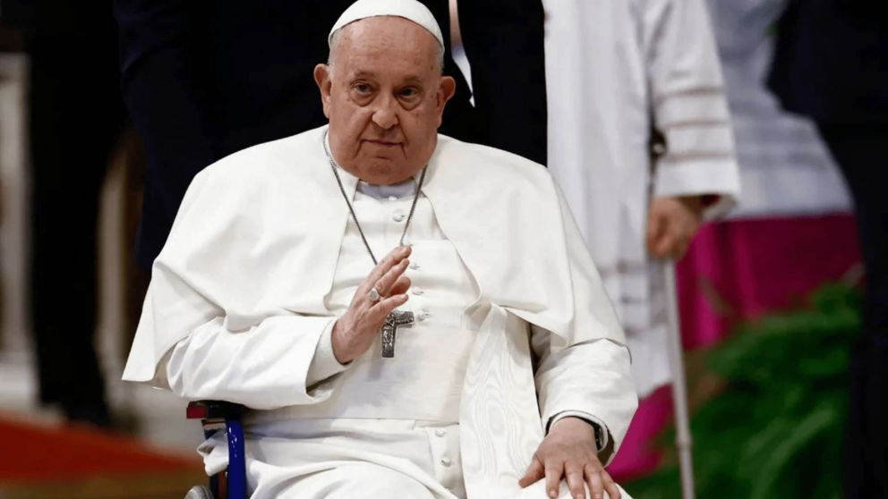 El Papa Francisco suplicó: "¡Basta, por favor!" de bombardeos a inocentes en las guerras