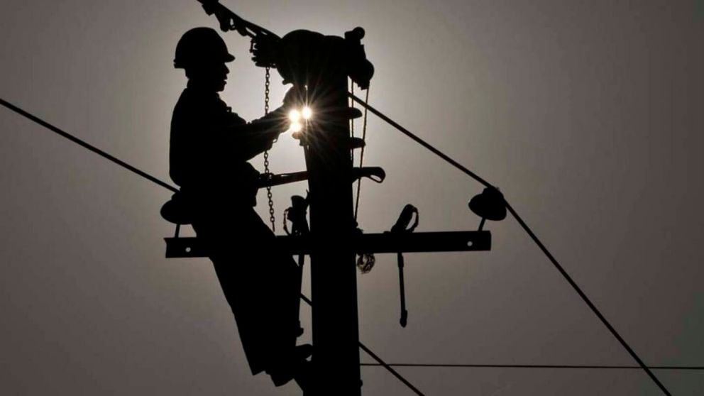La ola de calor genera más demanda de energía y los cortes de luz no se detienen.