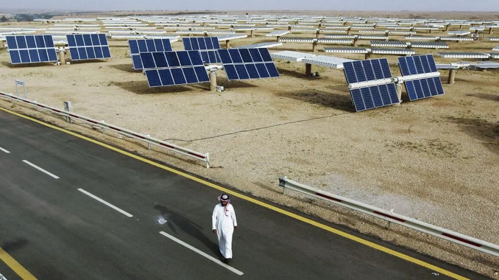 Arabia Saudita apuesta al sol