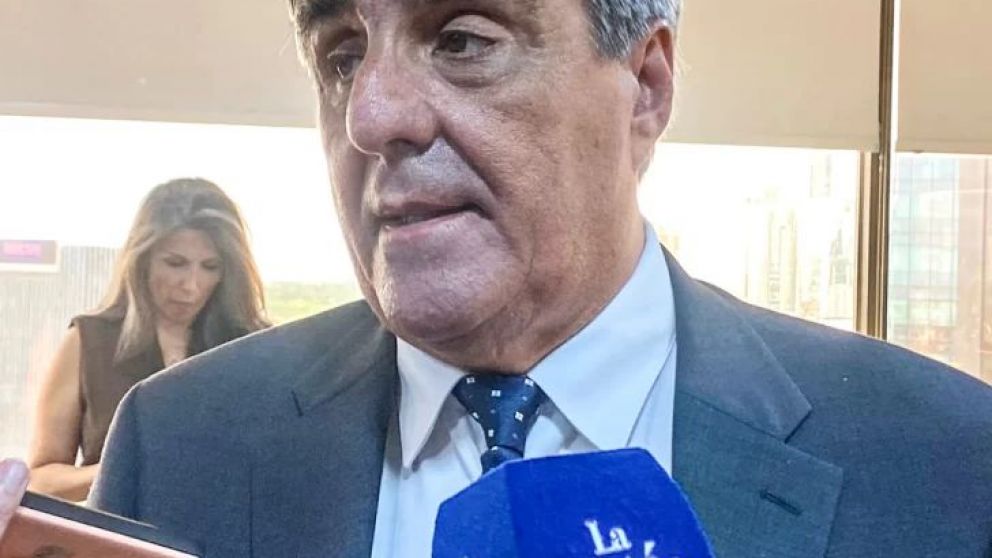 El líder del gremio petrolero, Rafael Güenchenen, criticó la falta de definiciones de YPF y pidió una salida inmediata de Santa Cruz. "Nosotros nos hacemos cargo del problema que nos dejaron", afirmó. "No queremos más dilaciones", manifestó.