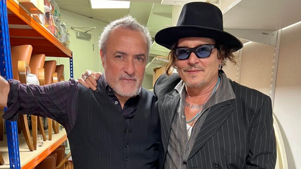 Johnny Depp y "Corcho" Rodr�guez.
