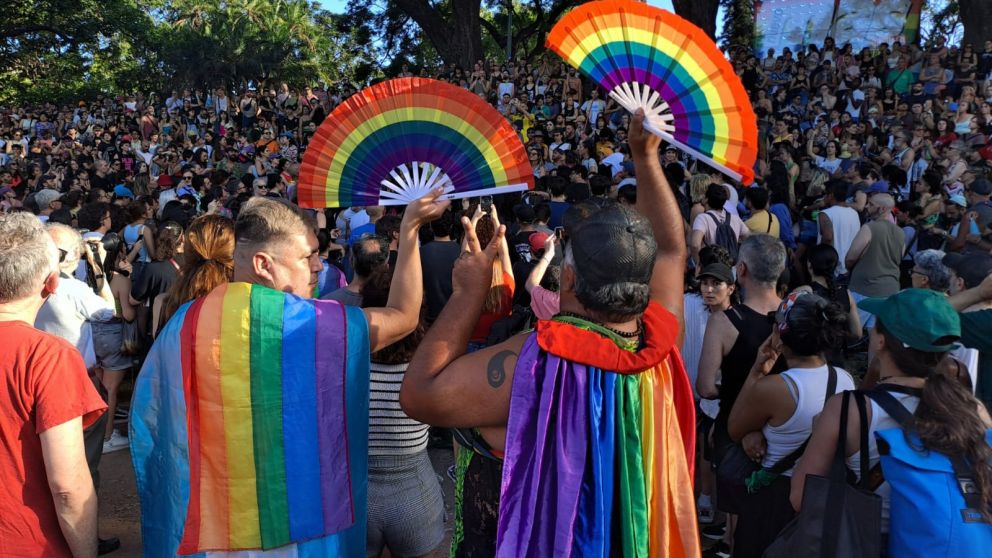 Una asamblea de colectivos de minorías sexuales convocó a marchar mañana.