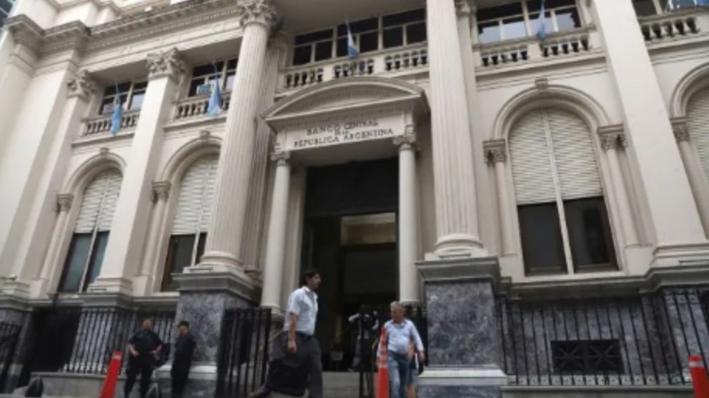 El Banco Central de la República Argentina.