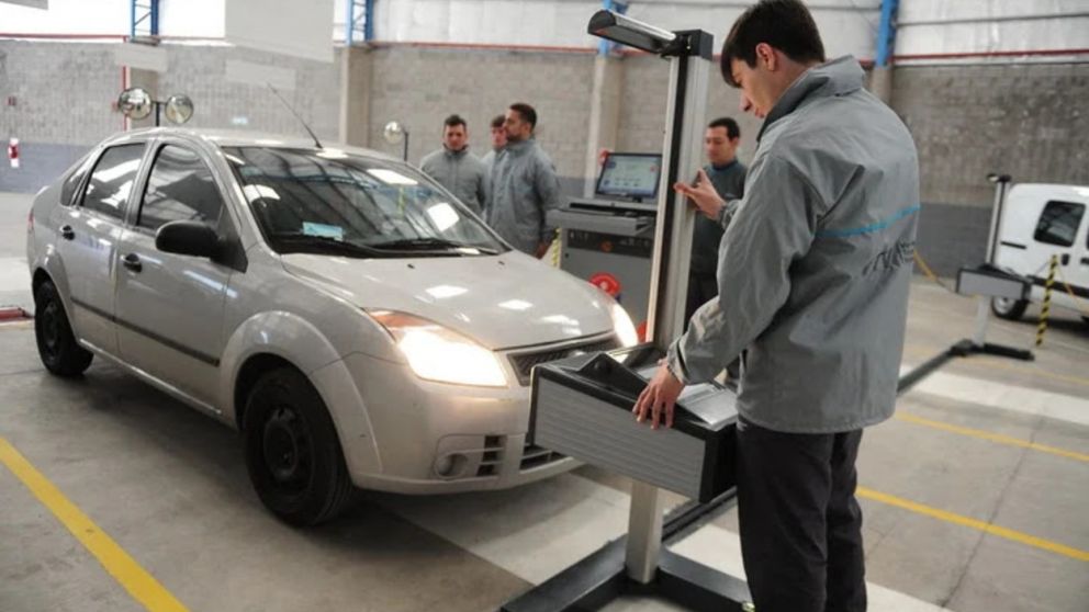 Estas son las luces que debés tener para aprobar la VTV