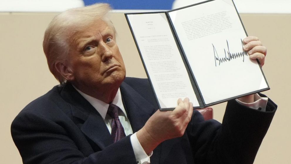La lapicera de Trump se aplic� al cierre de programas de diversidad