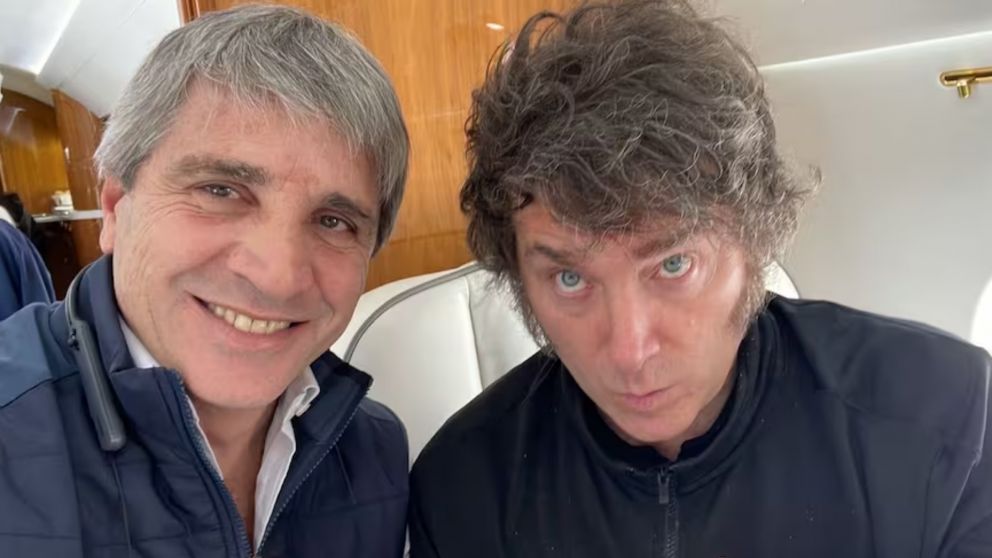 Con elogios a Javier Milei, Luis Caputo anunció que 2024 cerró con superávit fiscal.