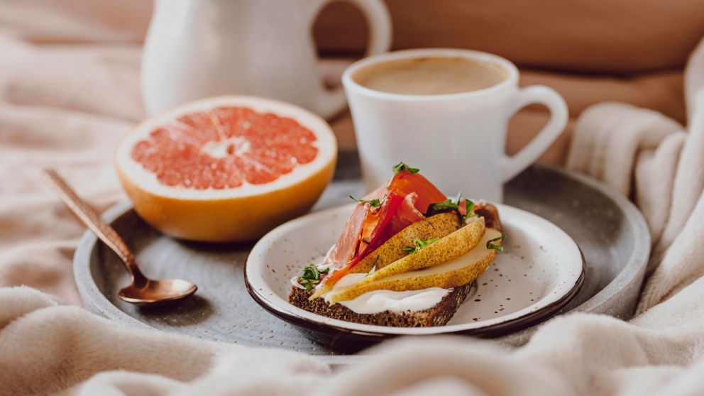 Frutas en el desayuno (Freepik)