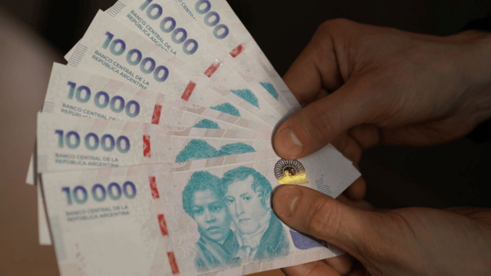 Bono para jubilados Anses: cuándo cobro