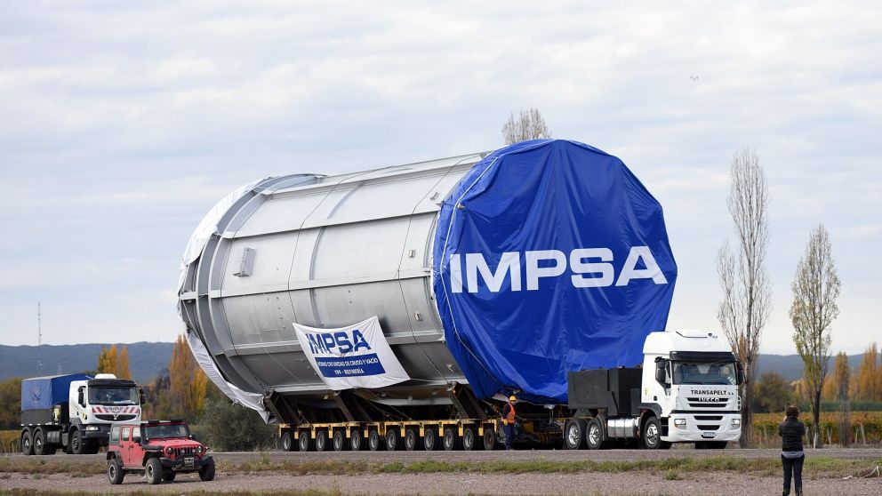 Autorizan la preadjudicación de acciones de Impsa, en un paso previo a su privatización